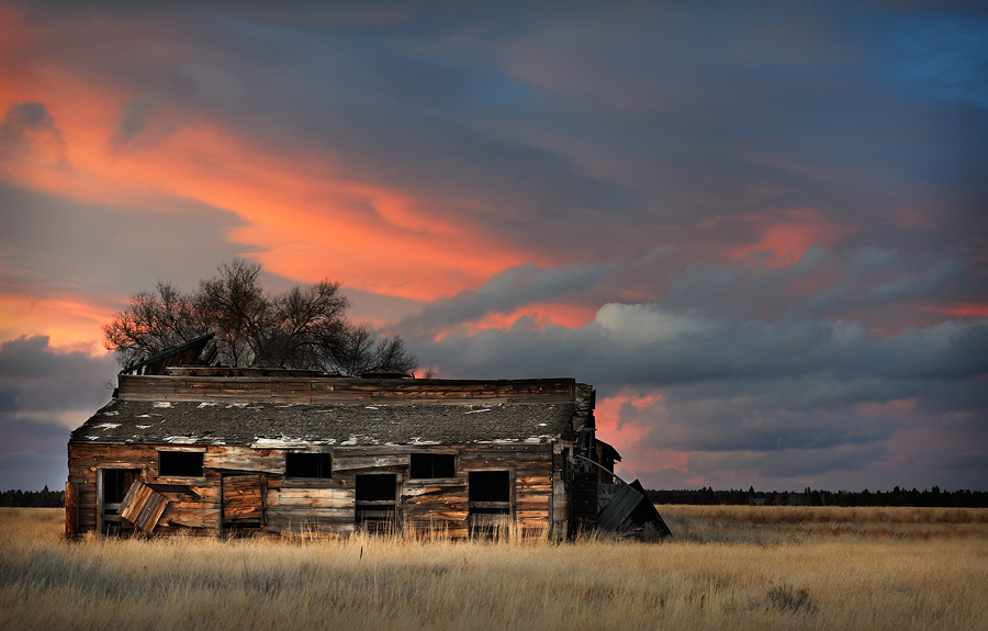 Barn by Sisters, Oregon