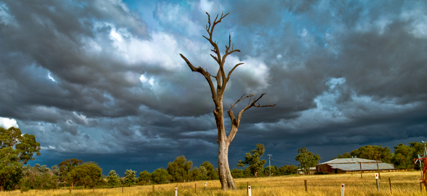 Storm clouds at Cumnoc