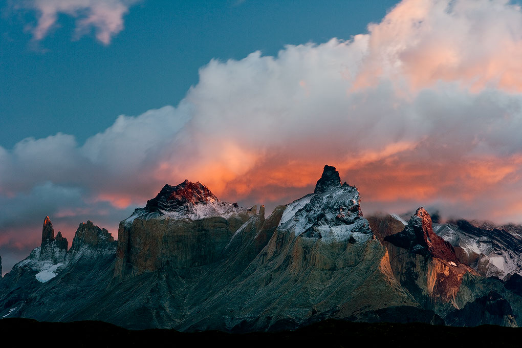 Sunrise over del Paine