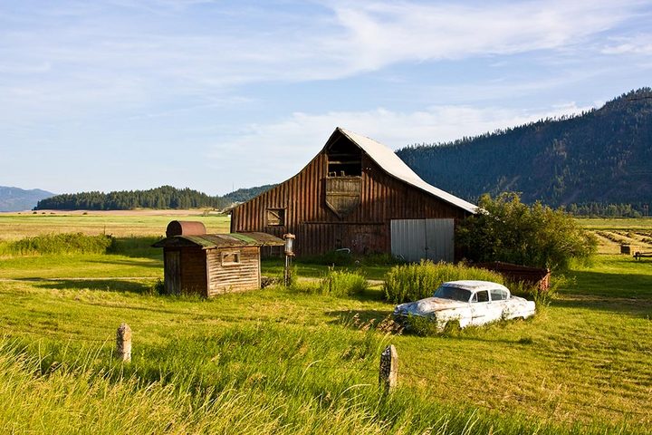 My first post: Addy Barn