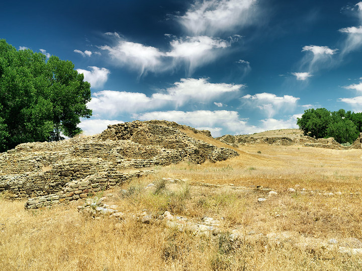 Clouds and Ruins