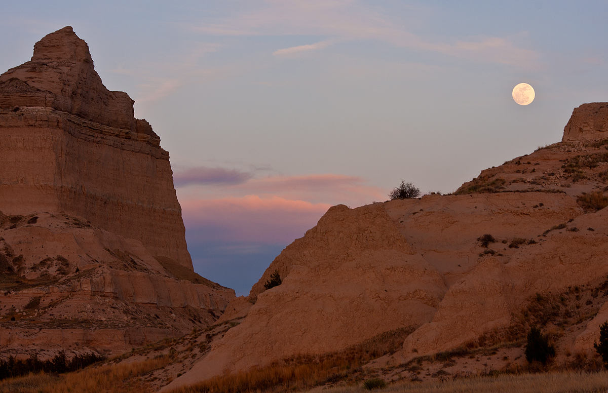Moon over Scott's Bluff