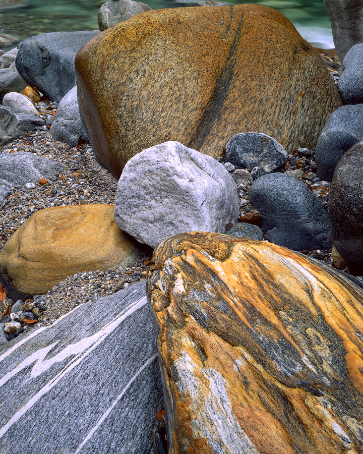 Crazy rocks
