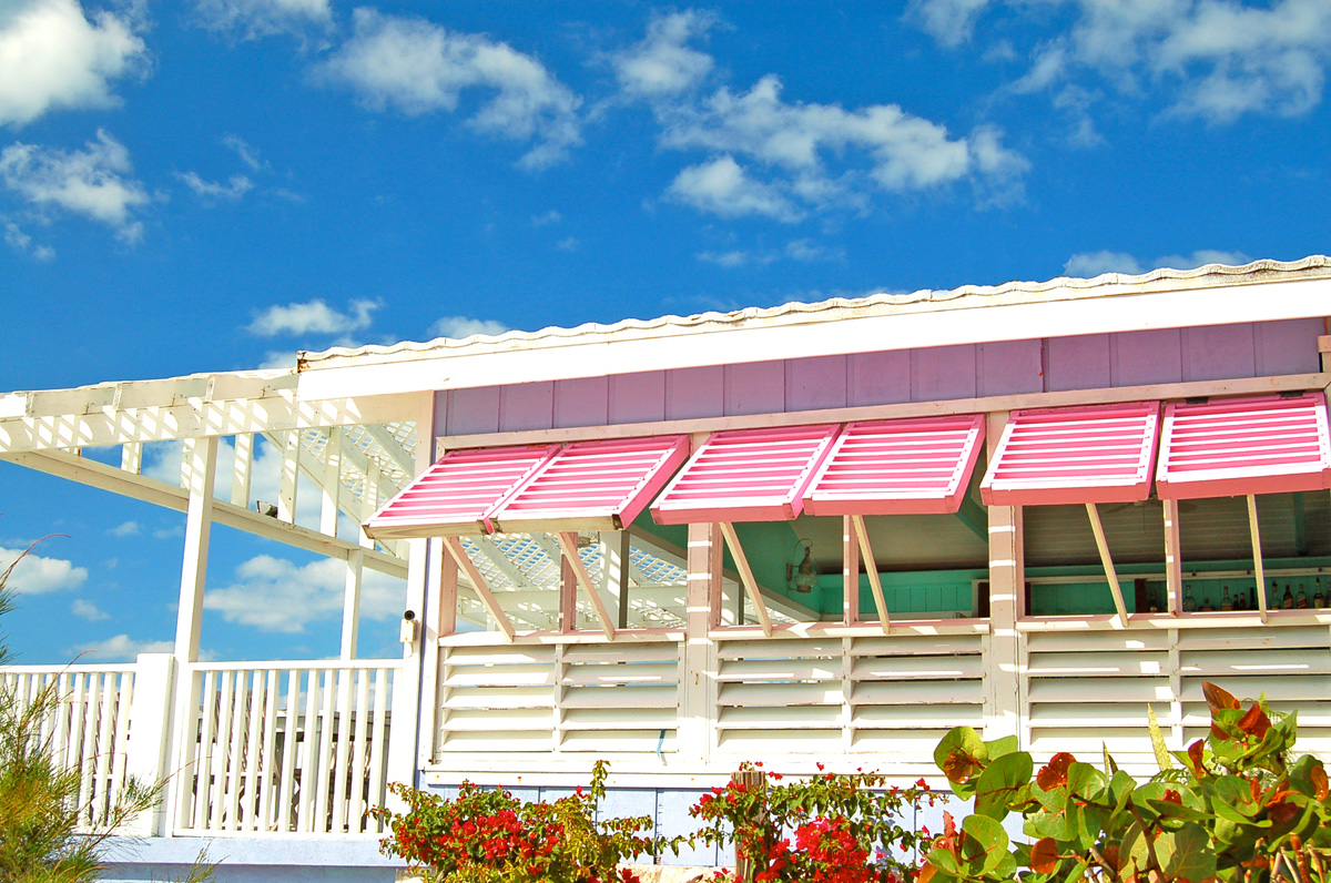 Ramora Bay Beach Bar