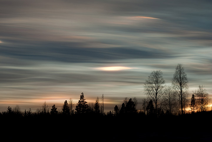 Nacreous clouds