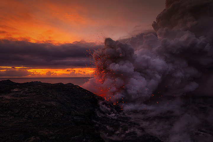 Sunrise Lava Thunders