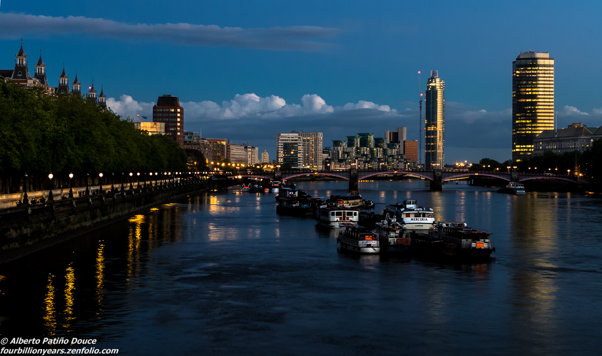 Summer on the Thames