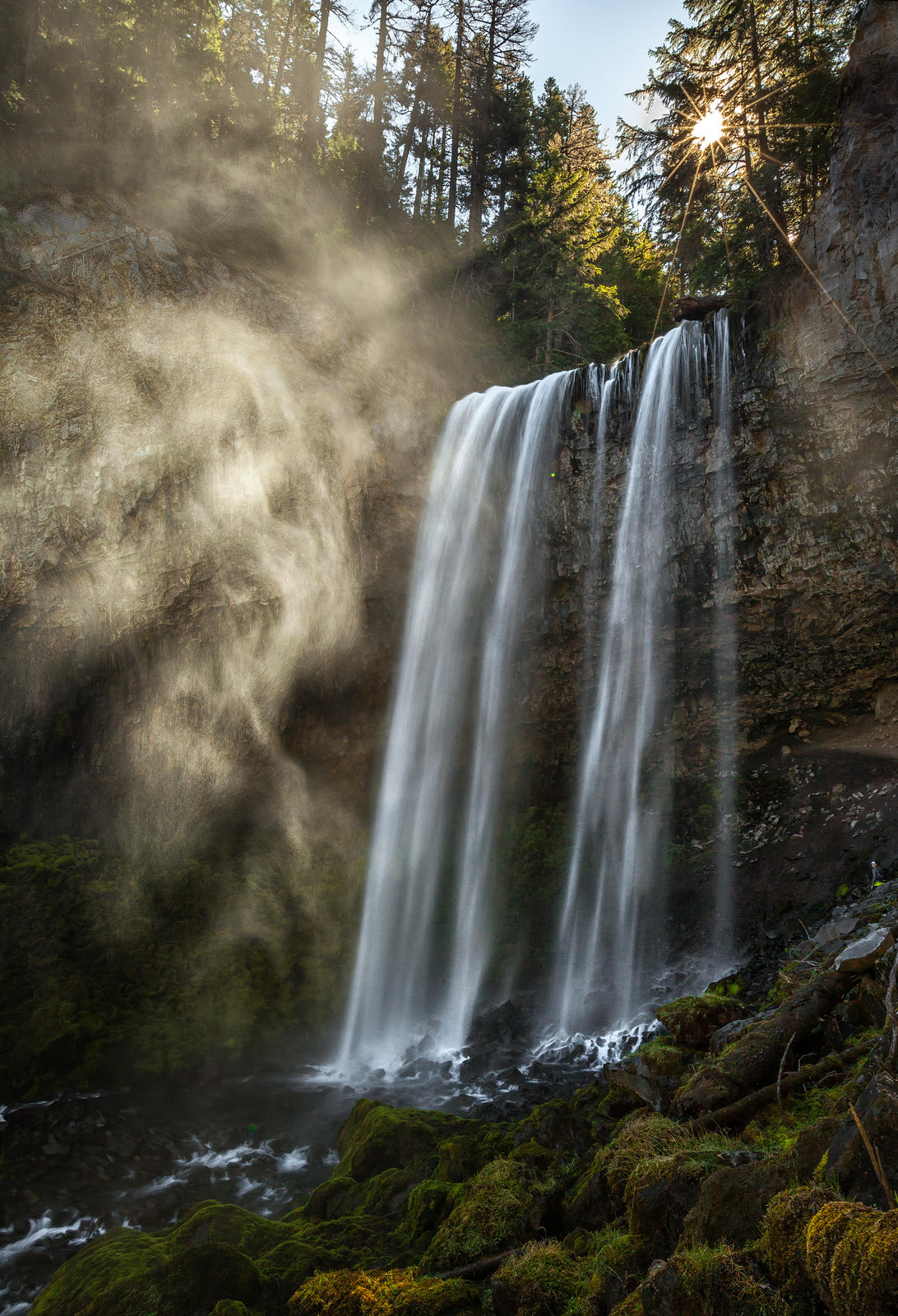Tamanawas Falls