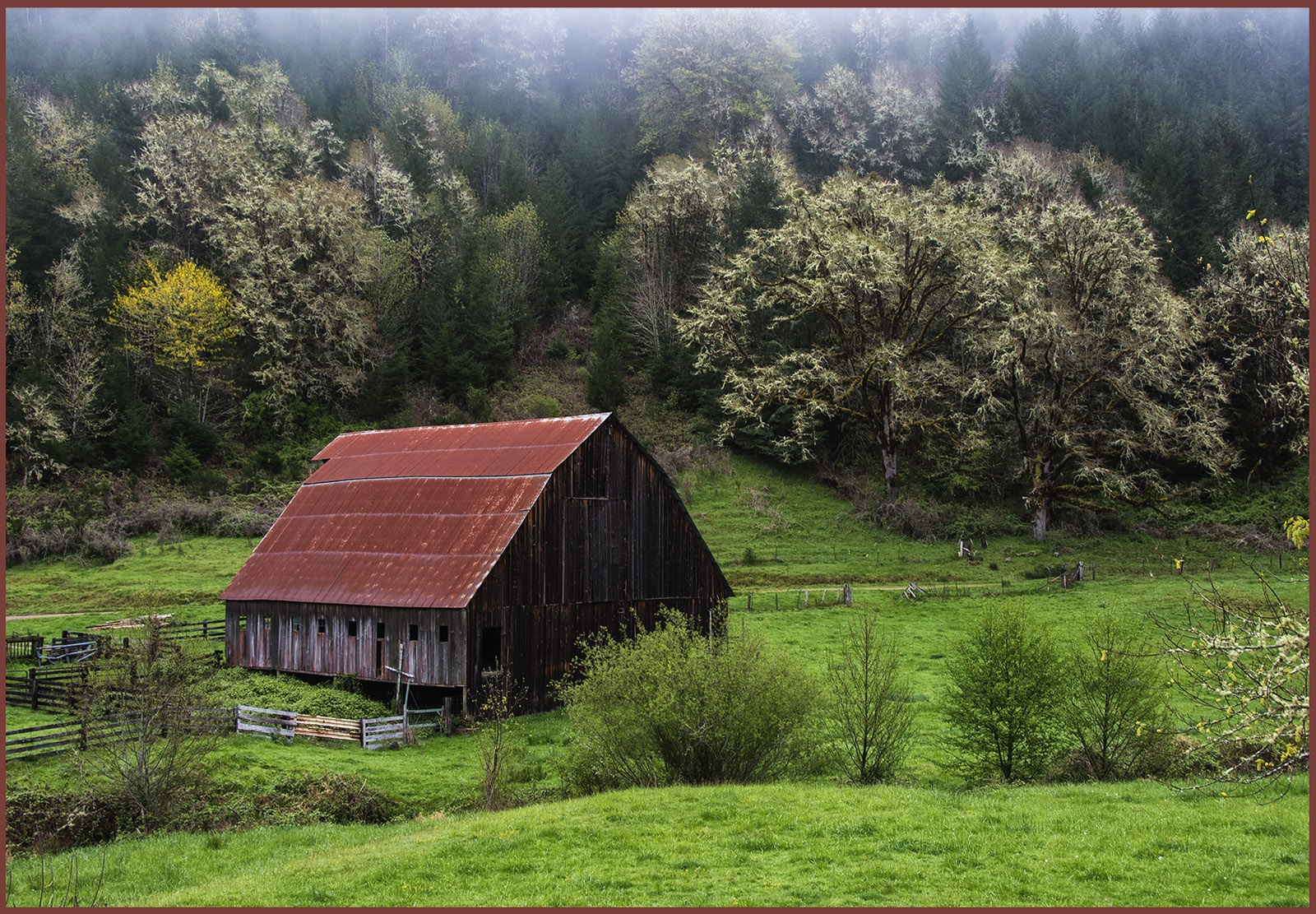 Old Oregon Barn