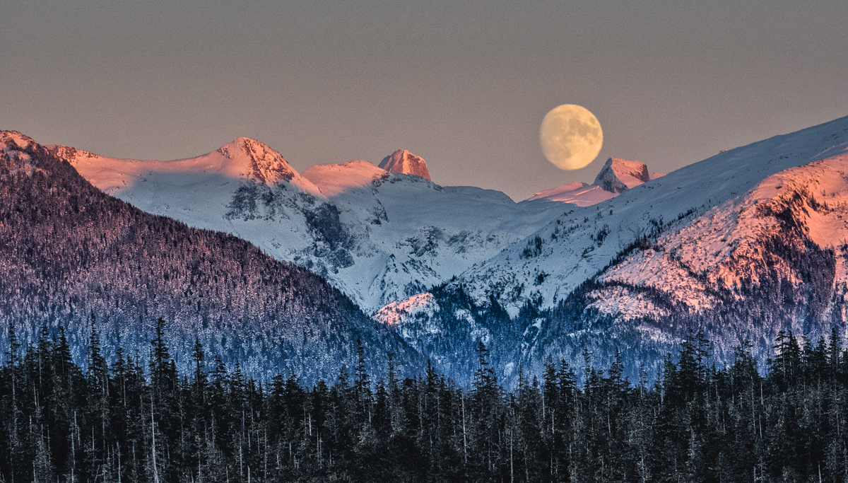 Moonrise Alaska