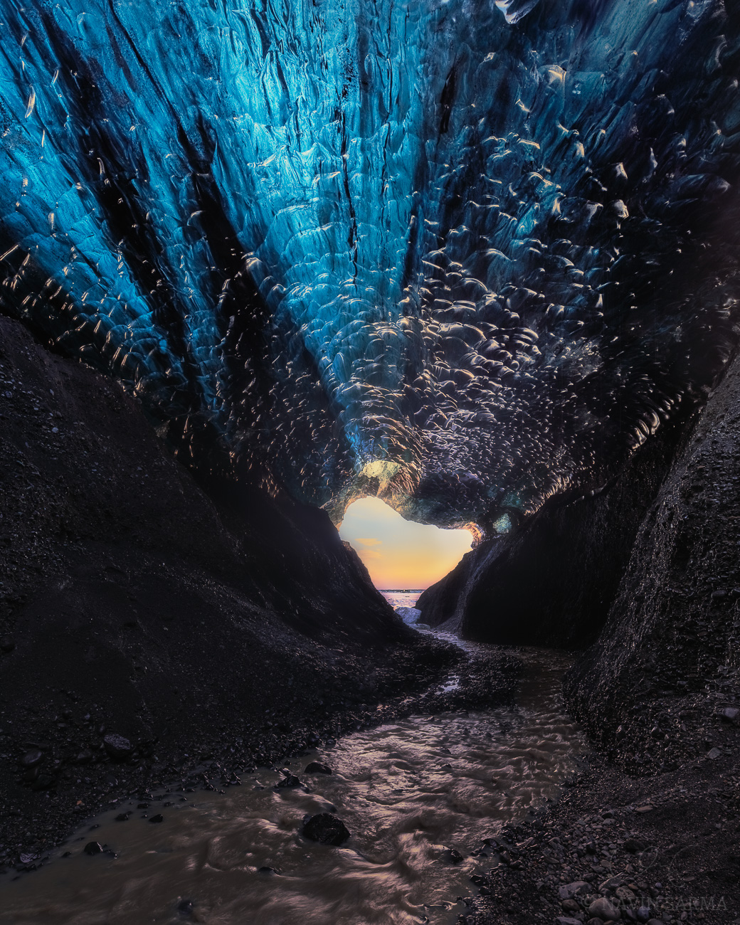 Under the Cave 