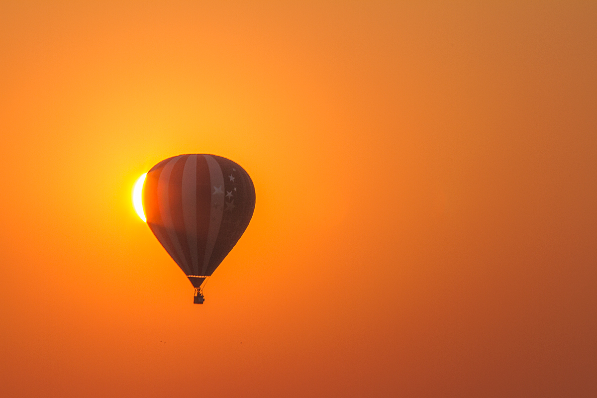 Balloon Eclipse 