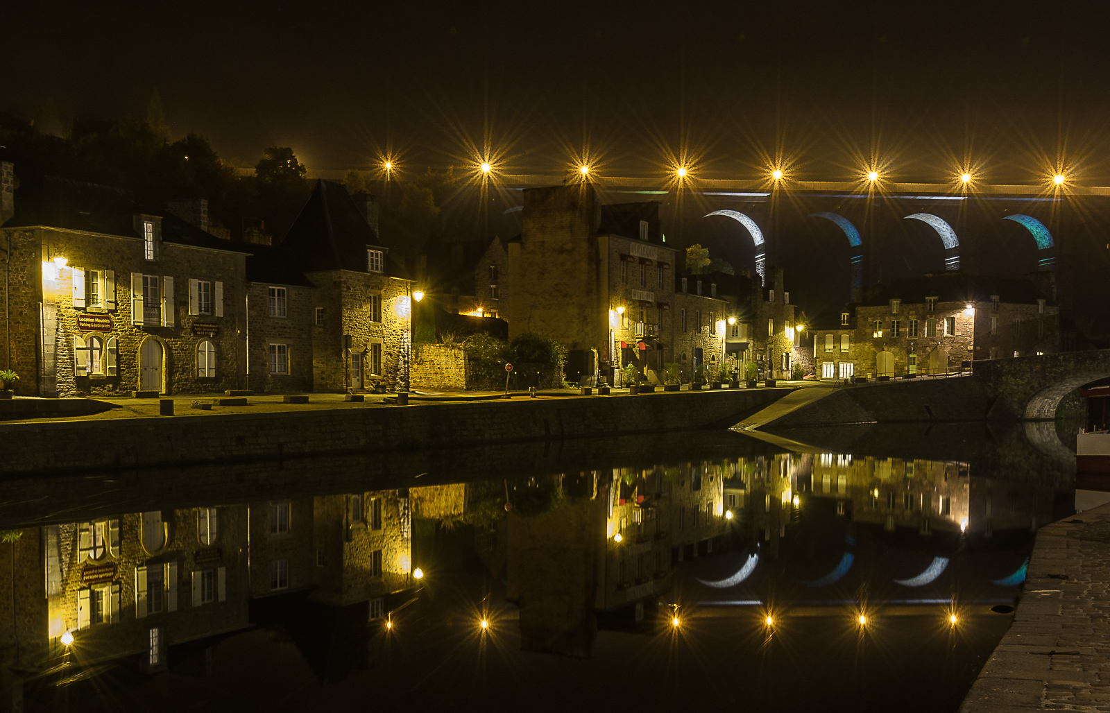Port of Dinan at night