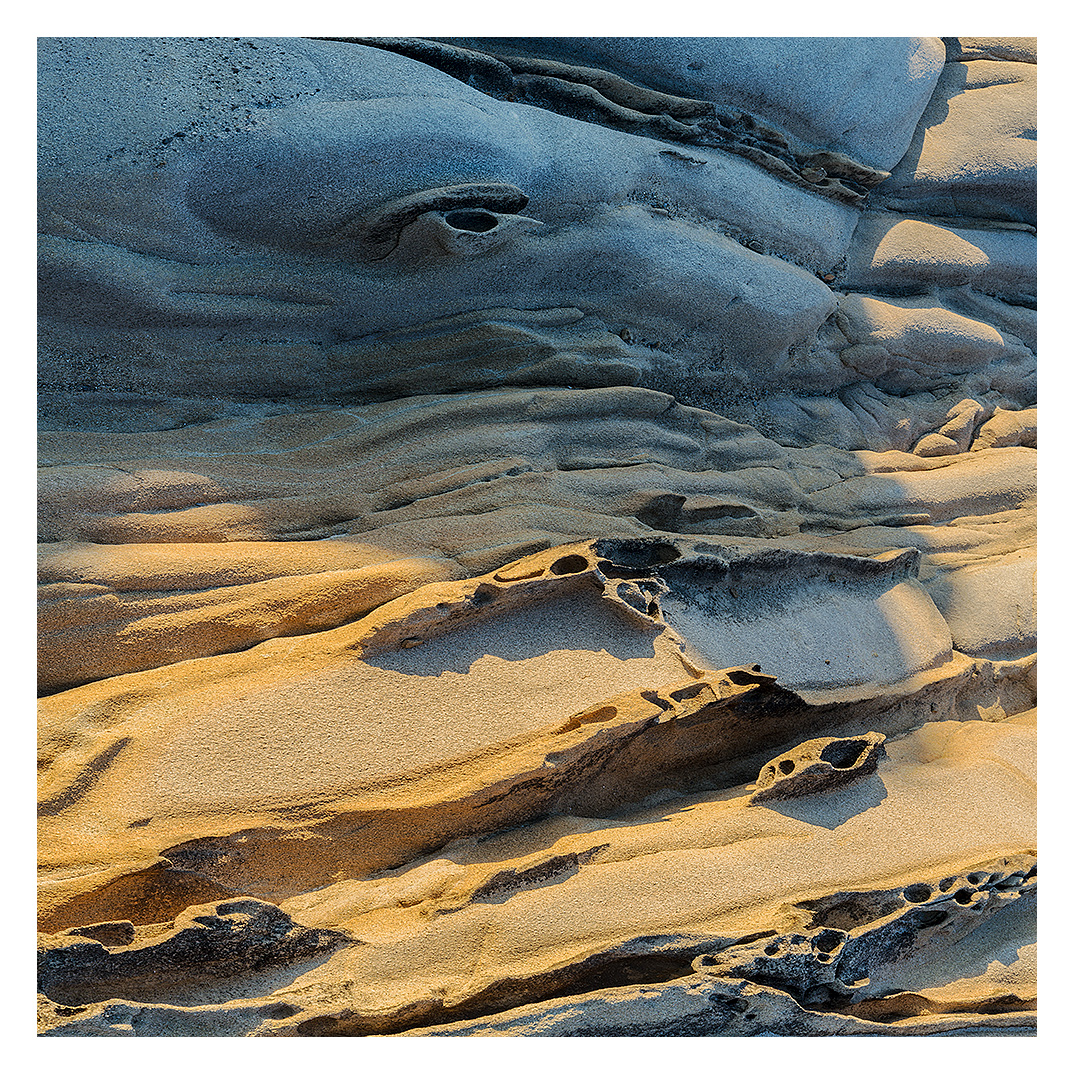 Tafoni #8 +